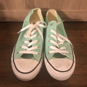 Mint green converse